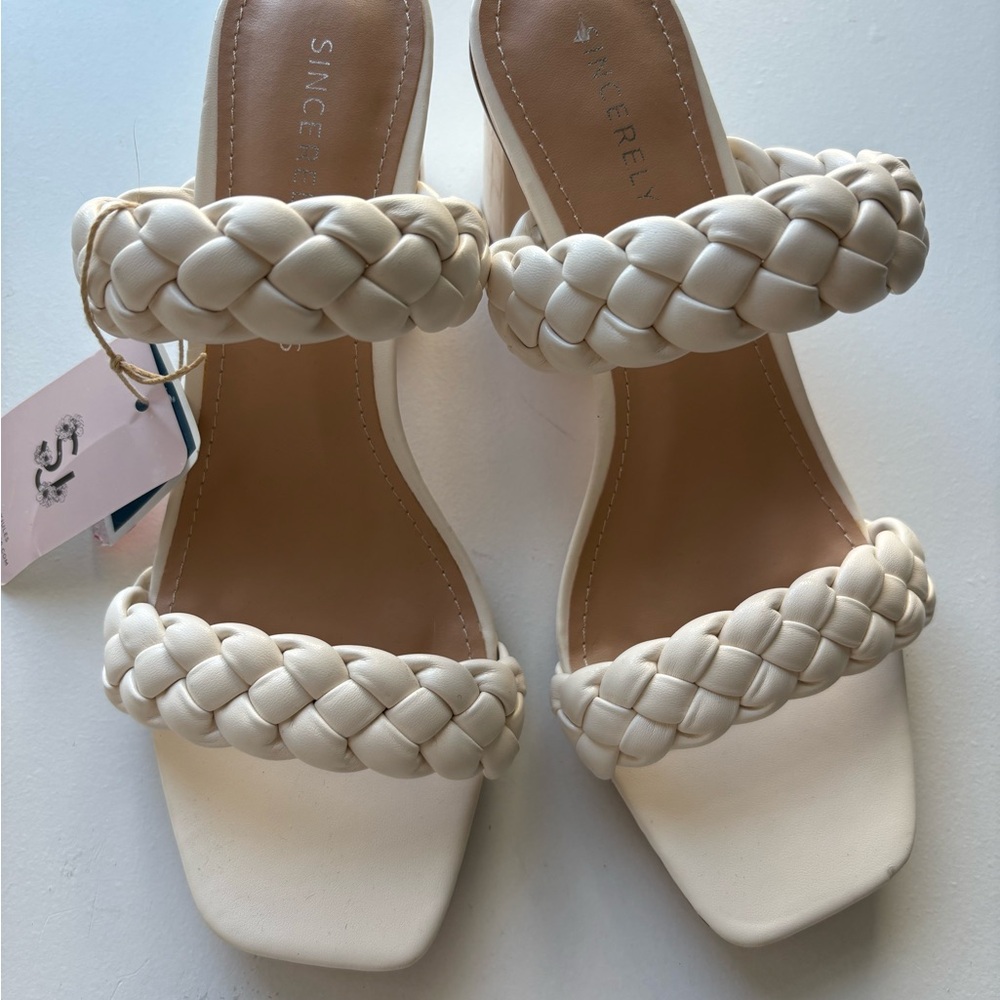 NWT Sincerely Jules White Braided Strap Women's Sandals